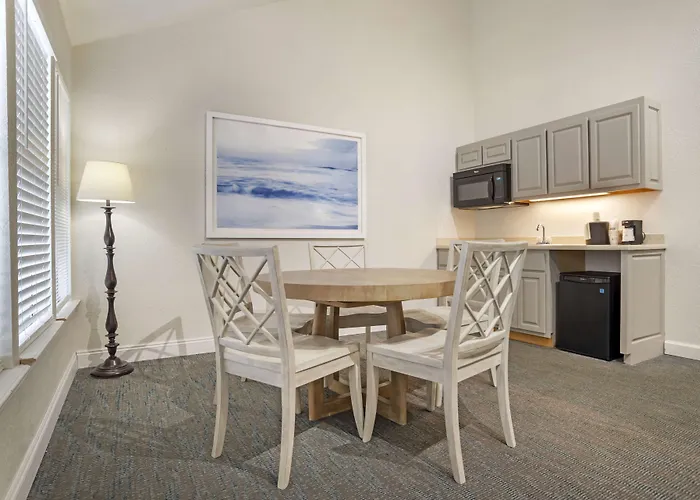 Hotel Western On The Gulf Shores